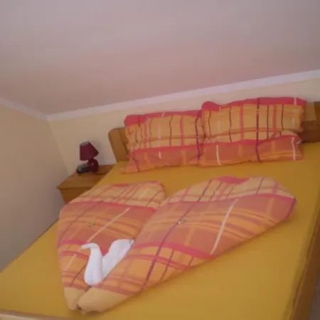 Gaestezimmer Rieder 2* Staatz
