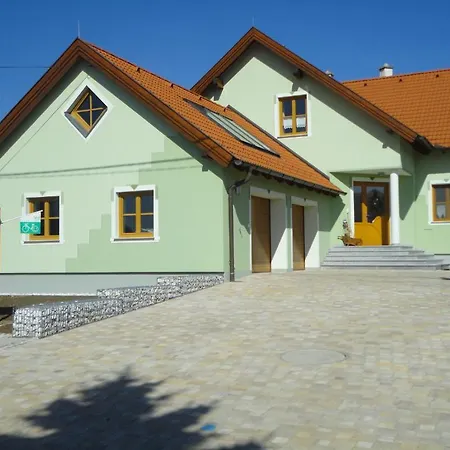 Gaestezimmer Rieder 2* Staatz